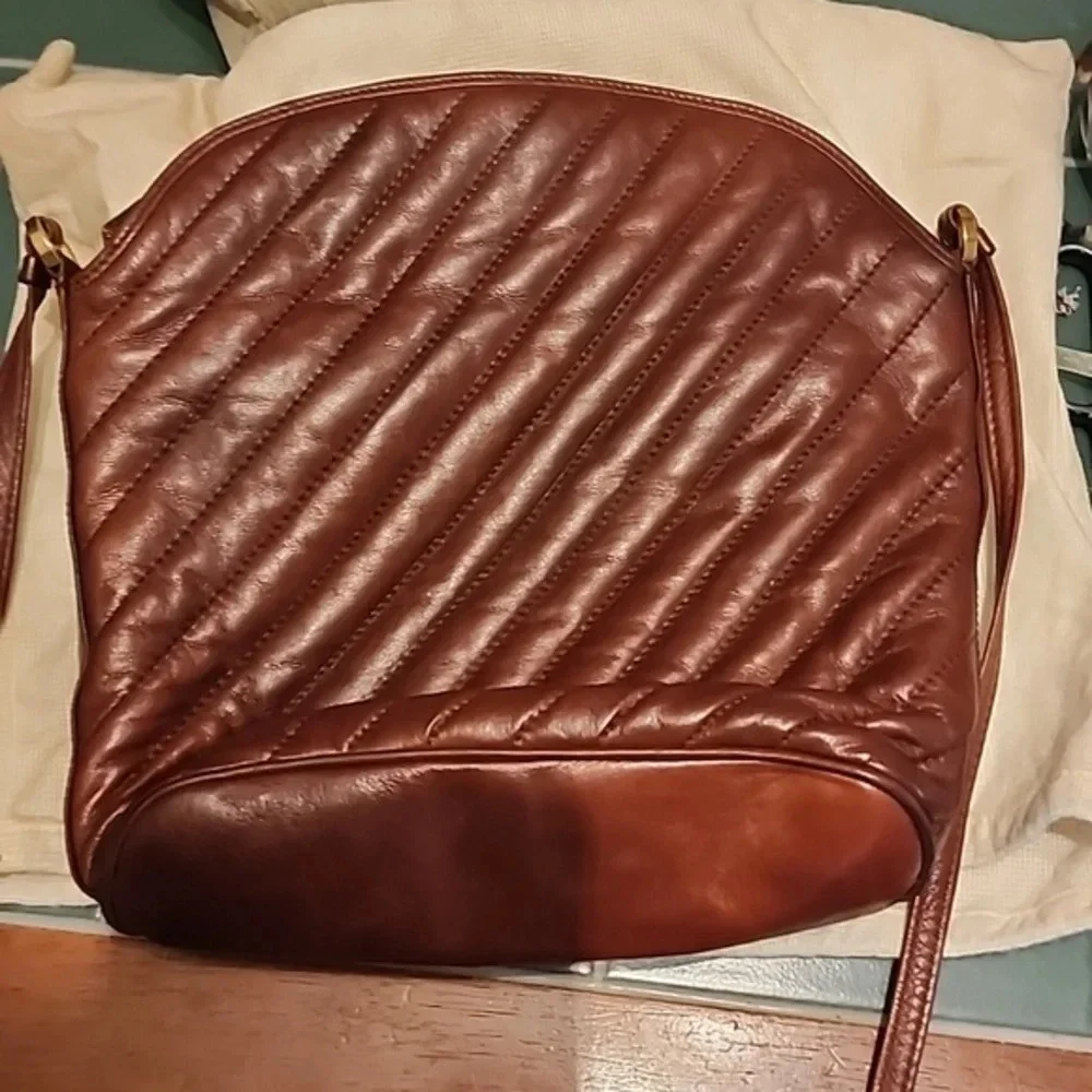 Vintage GBC Wine leather shoulderbag‎